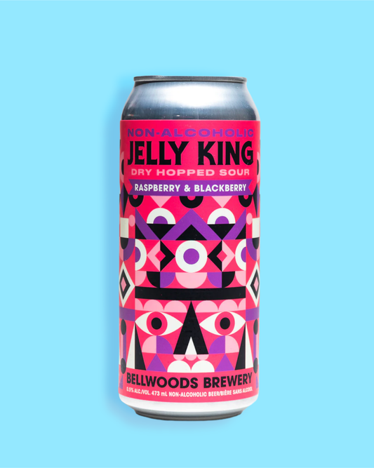 Can of Jelly King non-alcoholic dry hopped sour beer with a colorful label on a blue background